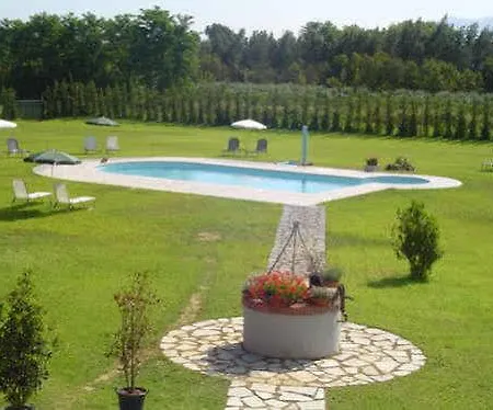 Casal Sant Elena 2*